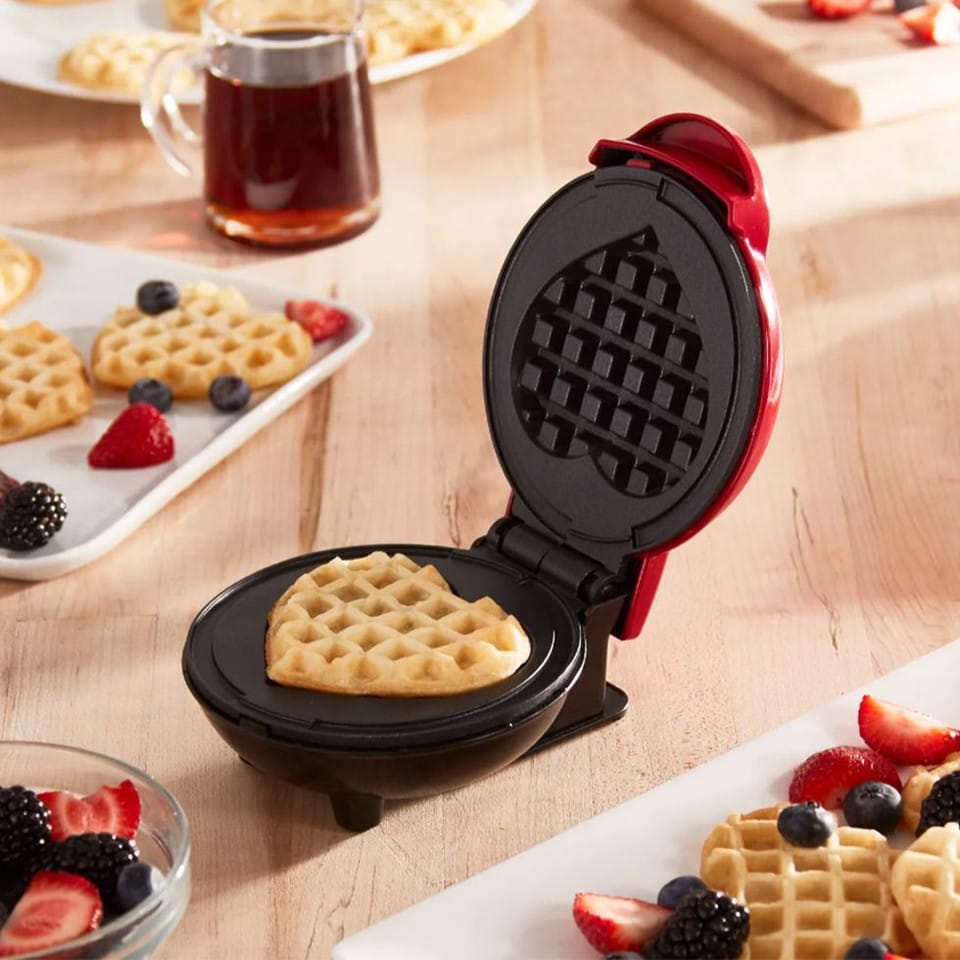 Mini Heart Waffle Maker - Image 2
